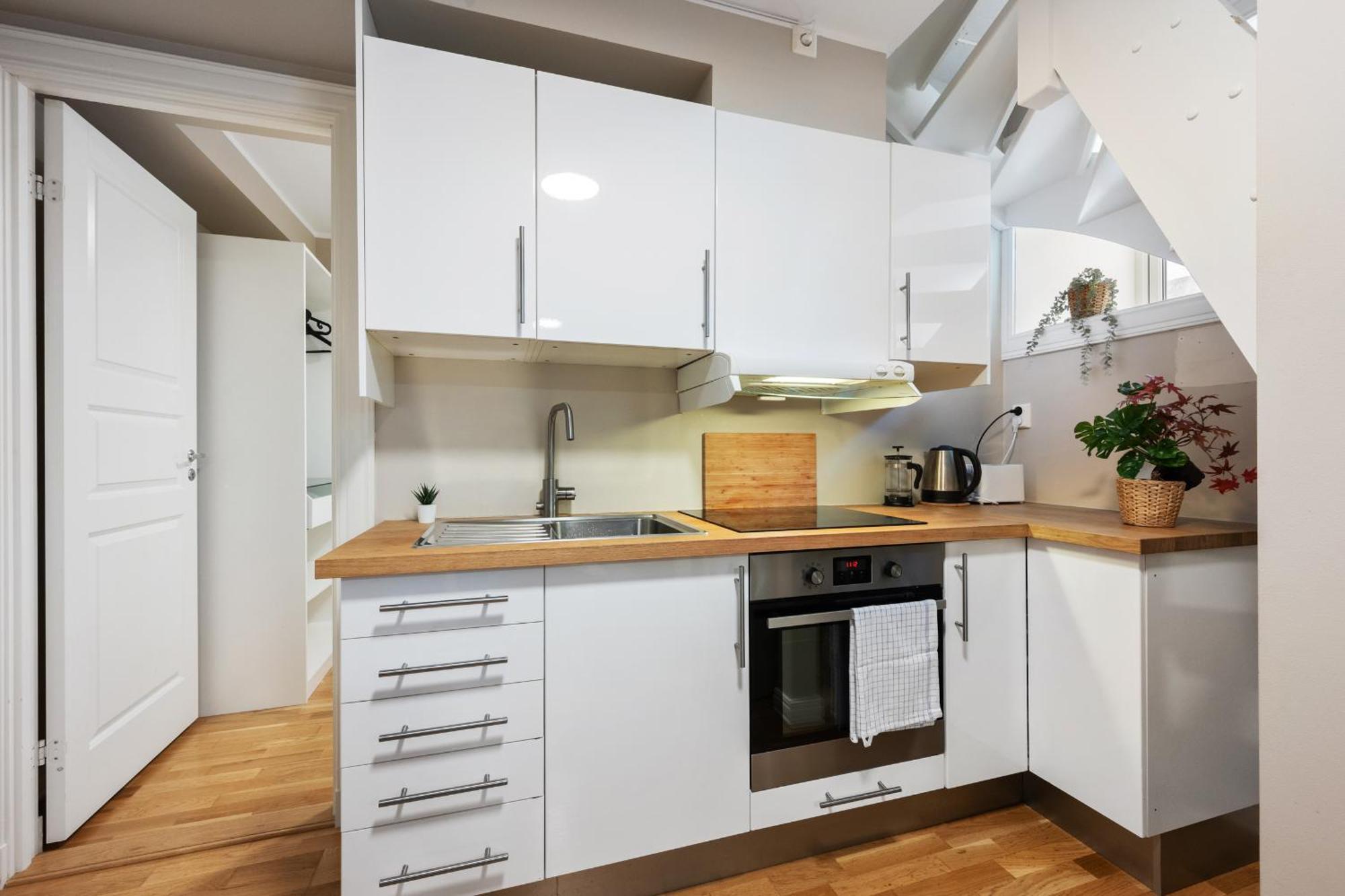 New! Modern City Apt: Central W/ Private Entrence Bergen Exterior foto