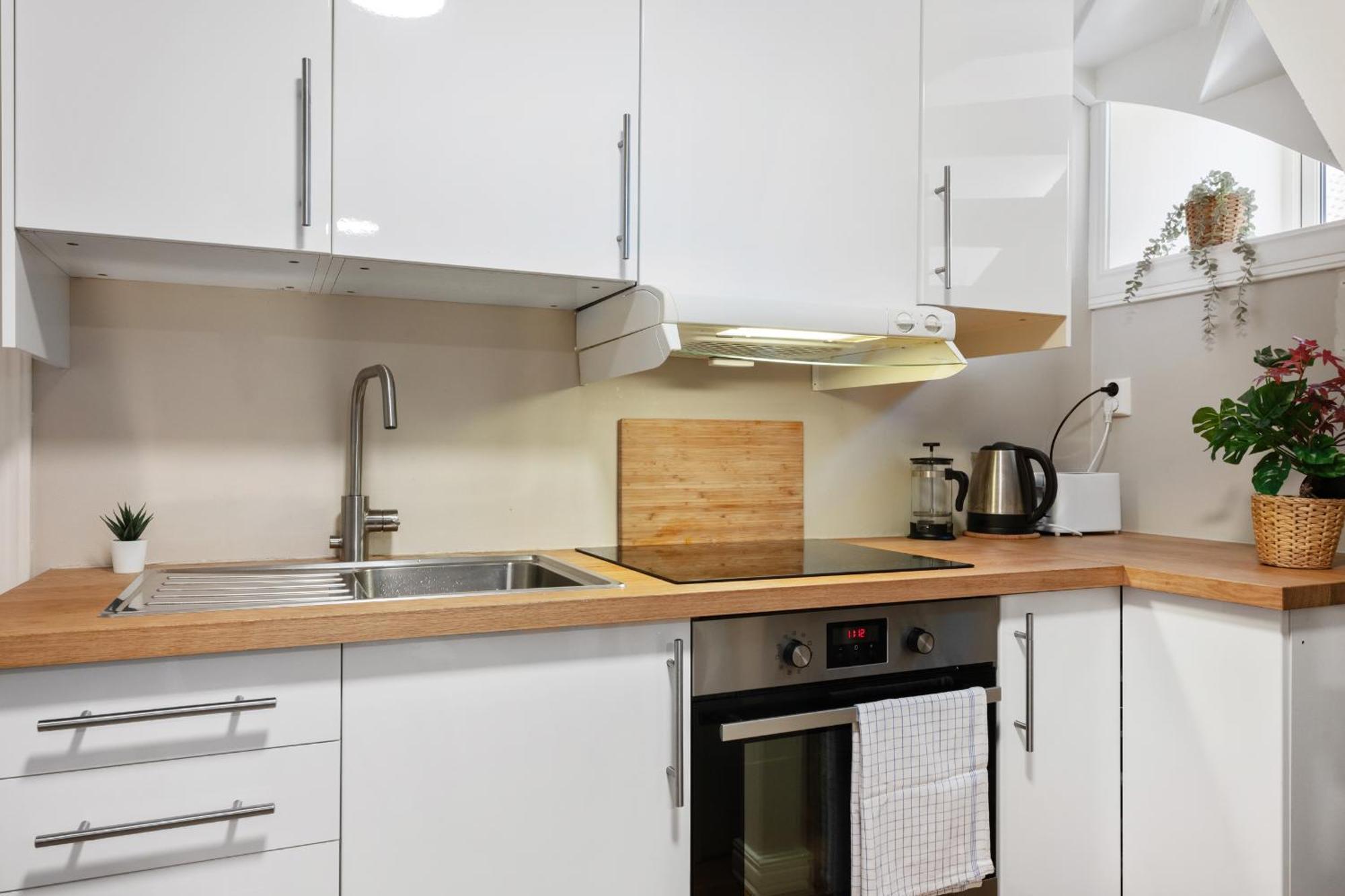 New! Modern City Apt: Central W/ Private Entrence Bergen Exterior foto